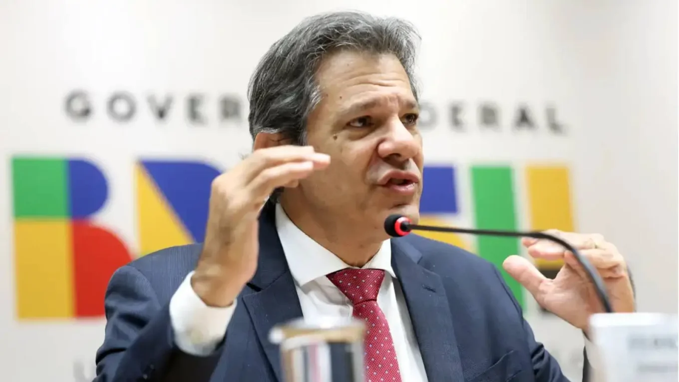 MP fará morador da cobertura pagar parte do condomínio